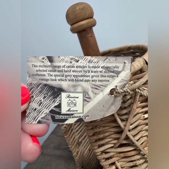 Rustic Rattan Kitchen Roll Holder - Picture 7 of 10